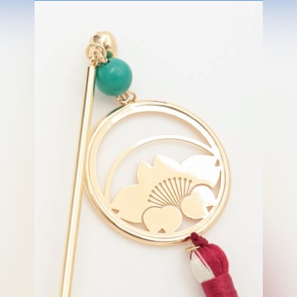 Kanzashi Sakura (Japanese Cherry Blossom Hairpin) main image 5